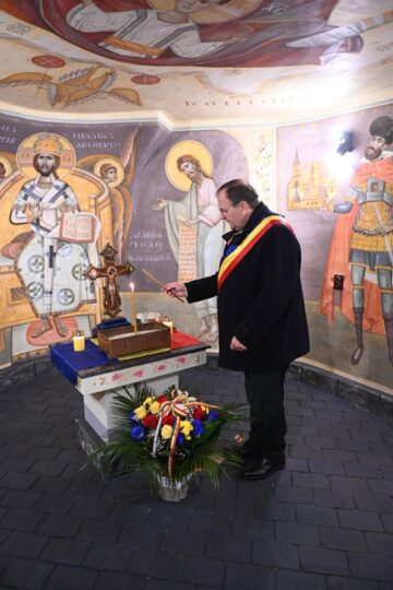Turnul Unirii, inaugurat de Ziua Bucovinei, în prezența a sute de oameni