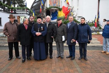 Turnul Unirii, inaugurat de Ziua Bucovinei, în prezența a sute de oameni