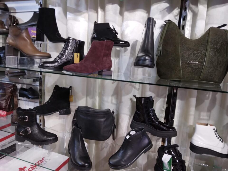Reduceri de până la 20% în Magazinele „La Strada”, la ceas aniversar: 20 de ani de când sunt pe piața suceveană