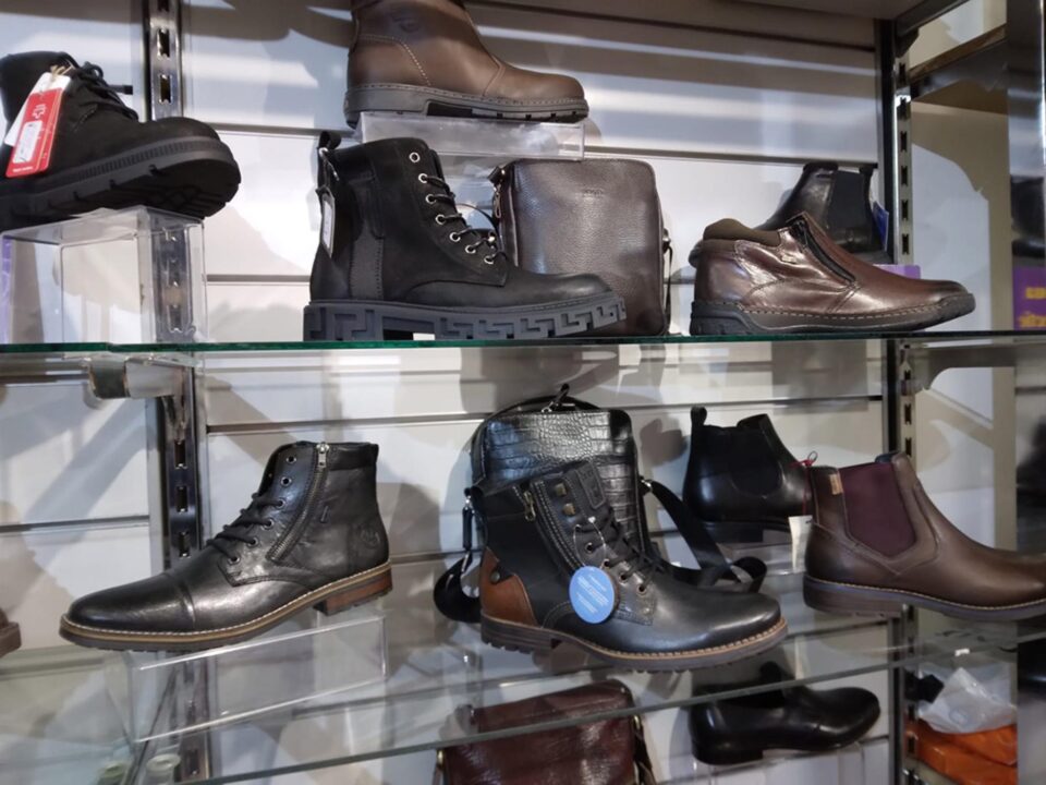 Reduceri de până la 20% în Magazinele „La Strada”, la ceas aniversar: 20 de ani de când sunt pe piața suceveană