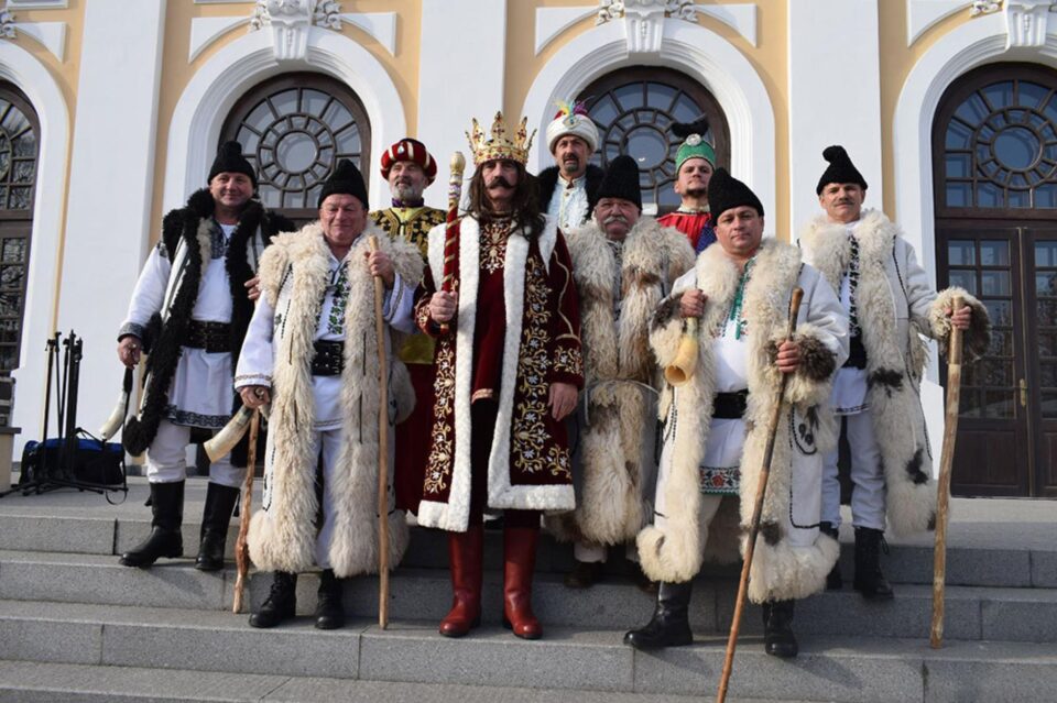 Solia Cetății de Scaun a Sucevei, cu „Ștefan cel Mare”, la Marea Unire de la Alba Iulia