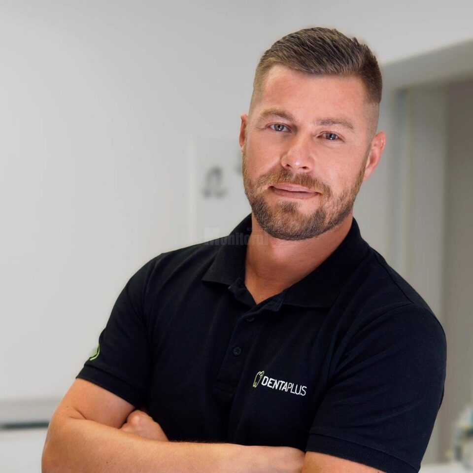 Doctorul stomatolog Iulian Juncanaru, fost concurent la Chefi la cuțite 2