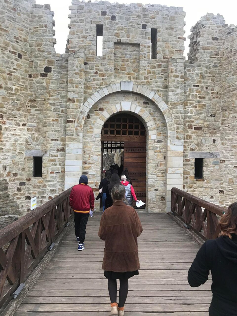 Cetatea de Scaun a Sucevei, în topul obiectivelor vizitate în ultimele 4 zile. Foto Muzeul Național al Bucovinei Cetatea de Scaun a Sucevei, în topul obiectivelor vizitate în ultimele 4 zile. Foto Muzeul Național al Bucovinei