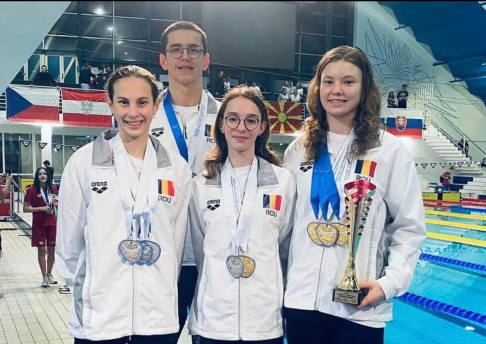 Inotatorii fălticeneni au reprezentat cu succes Romania la competitia de la Praga