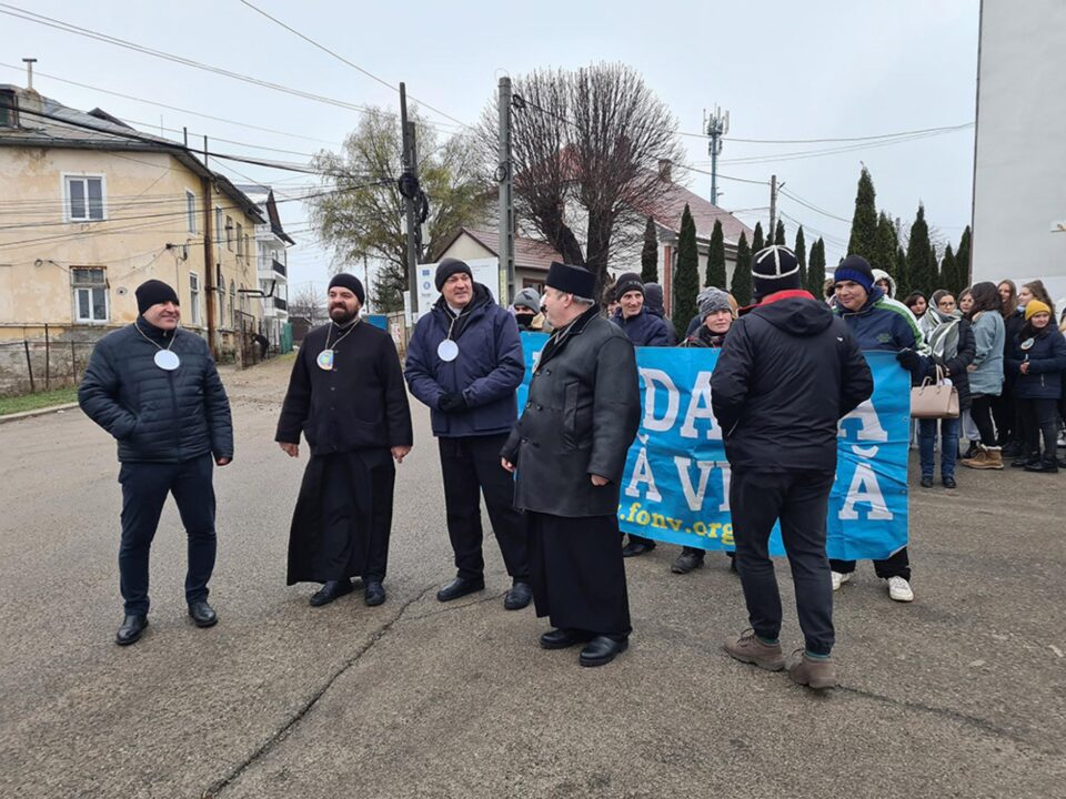 Marșul „Egal e Normal”, ediția a XI-a, cu mulțime de participanți, la Siret
