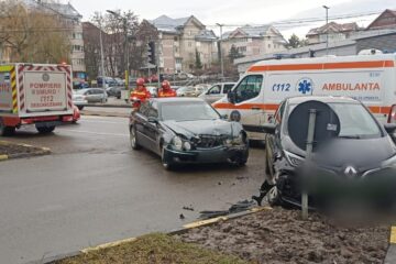 Accident cu două mașini în Obcini