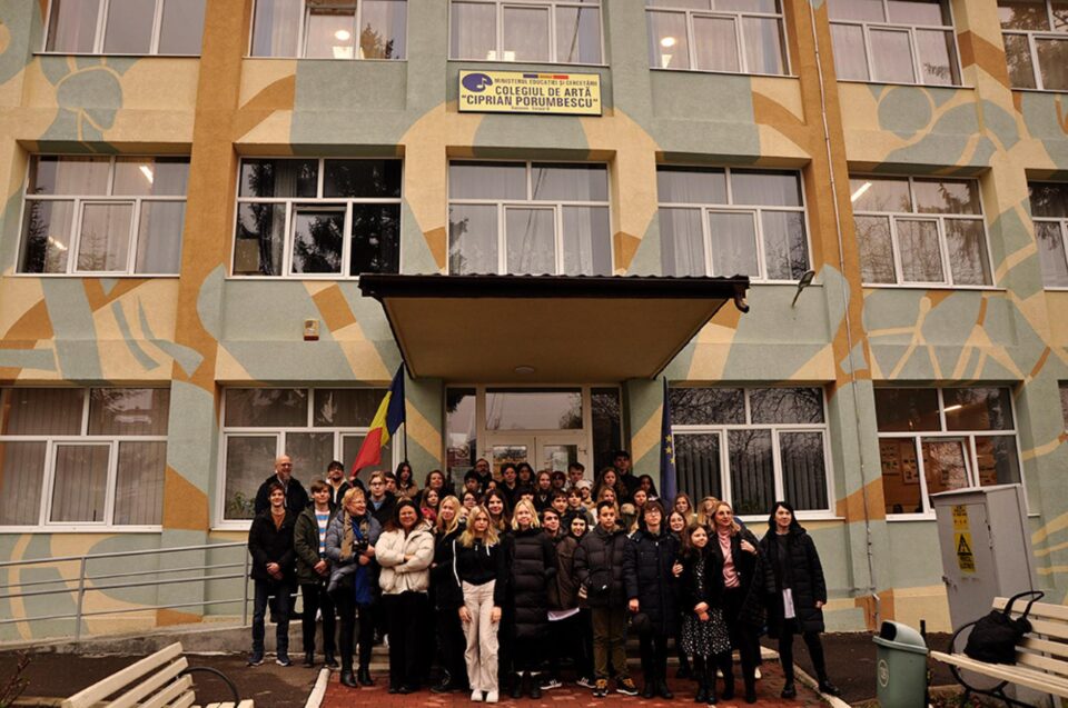Colegiul de Artă Suceava, gazdă a școlilor finlandeze și franceze în cadrul unui proiect Erasmus+