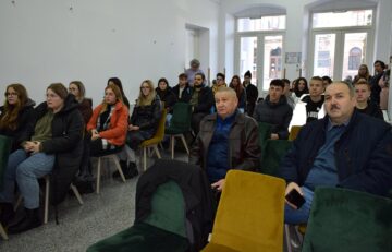 „România-NATO – De la parteneriat la alianță în lupta împotriva terorismului, pentru o lume mai sigură și mai bună”