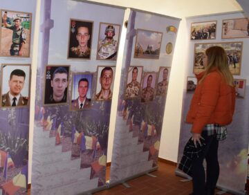 „România-NATO – De la parteneriat la alianță în lupta împotriva terorismului, pentru o lume mai sigură și mai bună”