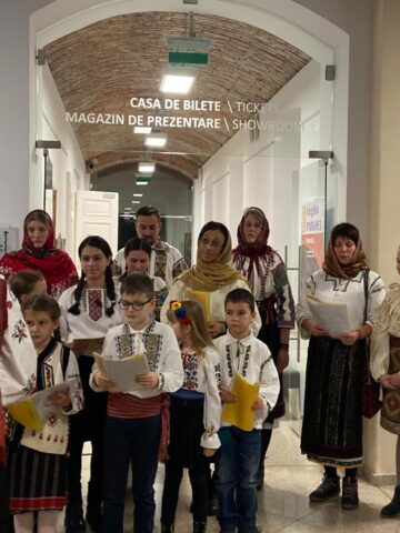 Expoziția „Roade din Pomul Vieții"