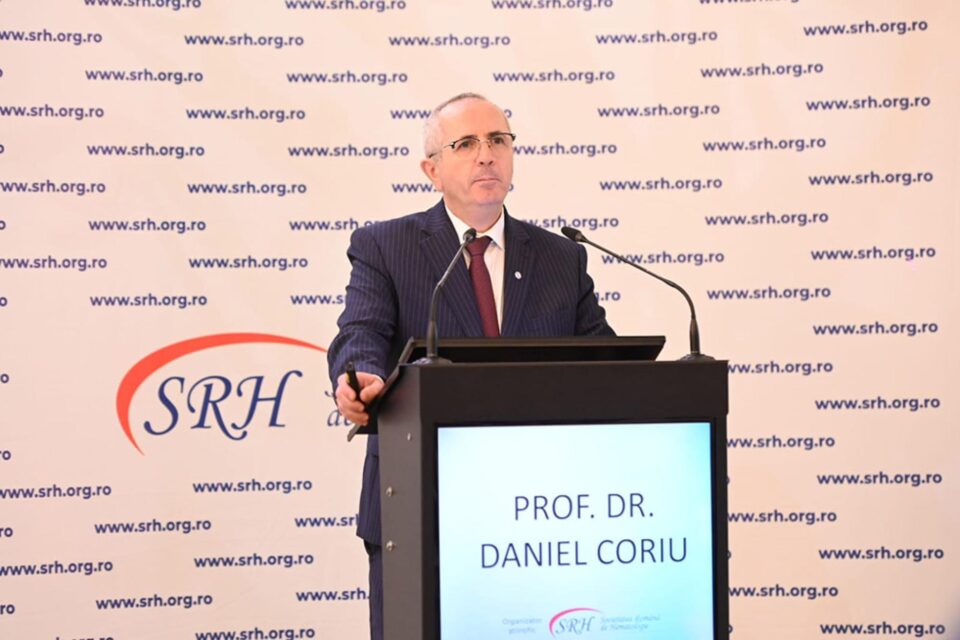 Prof. univ. dr. Daniel Coriu, președintele Colegiului Medicilor din România și președinte al Societății Române de Hematologie Prof. univ. dr. Daniel Coriu, președintele Colegiului Medicilor din România și președinte al Societății Române de Hematologie