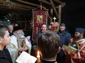 Procesiune cu Sf. Moaște ale Sf. Ierarh Spiridon, la Biserica din curtea Spitalului Vechi Suceava