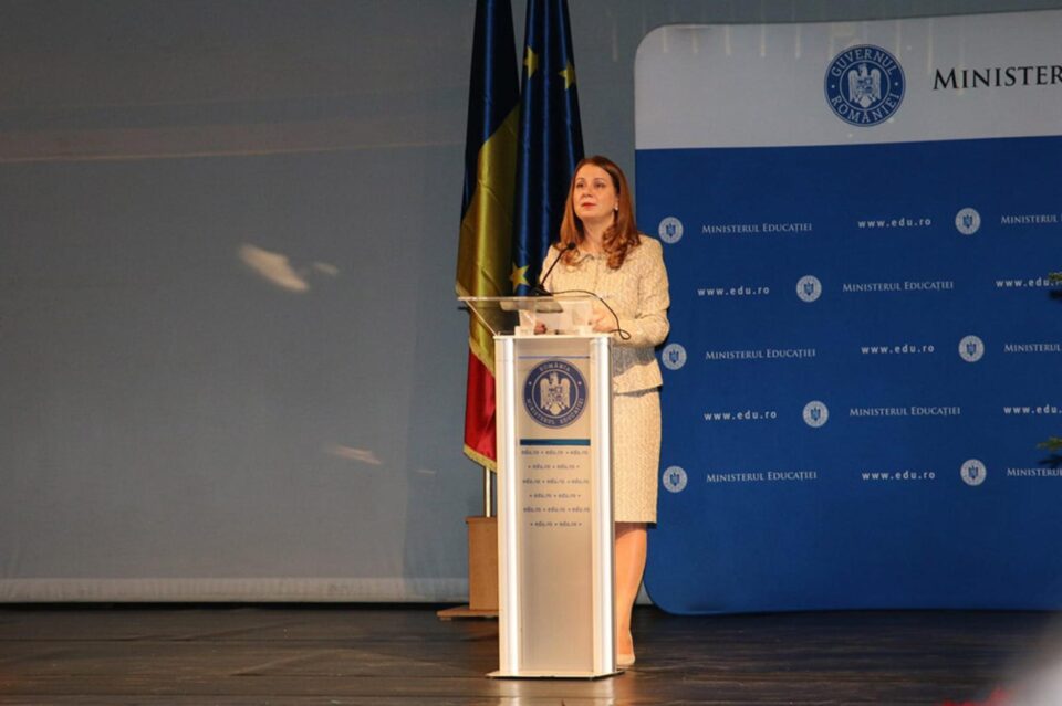 Ligia Deca, ministrul Educației