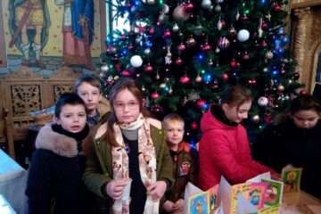 Cum ne furăm singuri Crăciunul