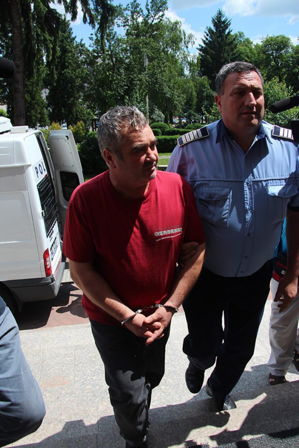 30 de ani de pușcărie pentru Vasile Lavric, ”mâncătorul de femei” din Rădăuți