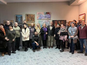 30 de artiști plastici profesioniști și-au reunit lucrările în „Anuala 2022”, la Galeria de Artă „Ion Irimescu” Suceava