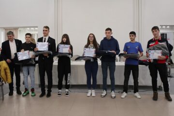 Primăria Fălticeni a premiat sportivii medaliați în competițiile naționale și internaționale în anul 2022