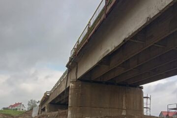 Autoritățile anunță că s-a găsit finanțarea pentru amenajarea unui traseu provizoriu care să permită închiderea podului de la Milișăuți pentru reabilitare