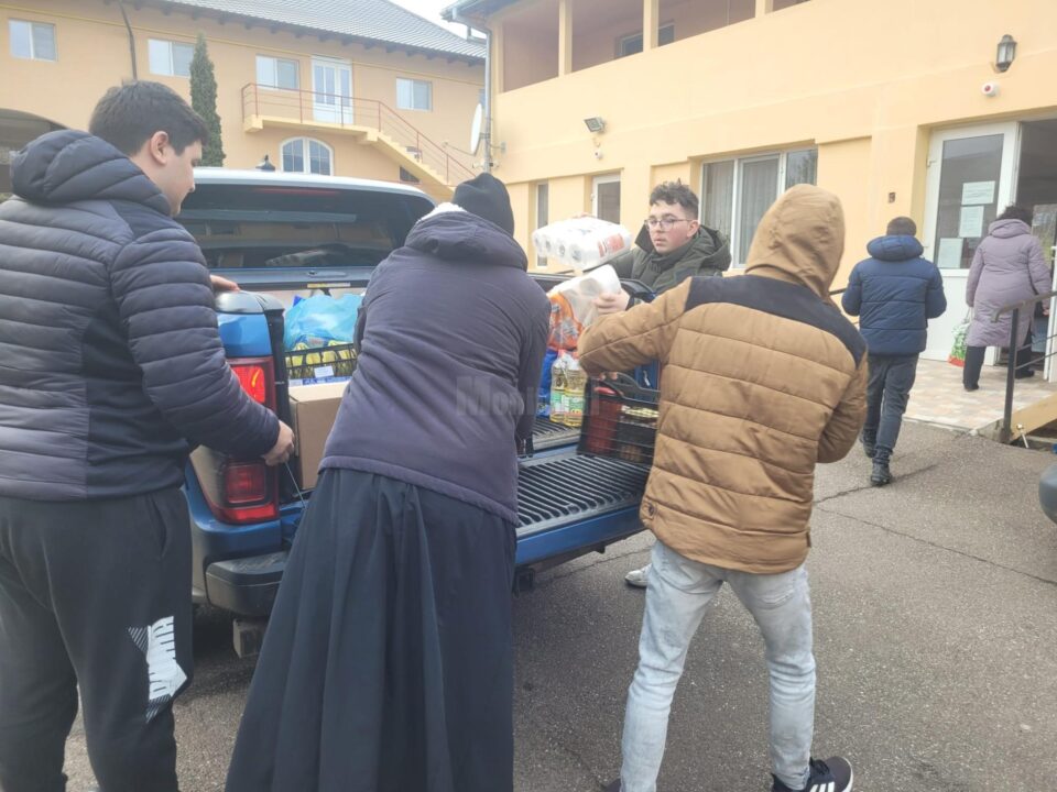 Acțiunea „Bucatele de recunoștință”, organizată la Colegiul Tehnic „Alexandru Ioan Cuza” Suceava