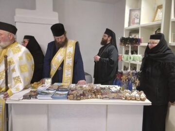 Pictura și catapeteasma paraclisului Mănăstirii Voroneț, sfințite de Preasfințitul Părinte Damaschin Dorneanul