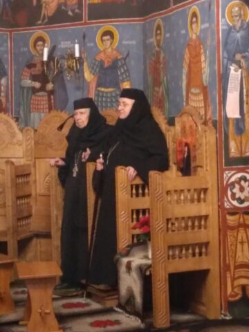 Pictura și catapeteasma paraclisului Mănăstirii Voroneț, sfințite de Preasfințitul Părinte Damaschin Dorneanul