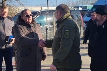 Gheorghe Flutur reia demersurile la autoritățile din Cernăuți pentru a scurta timpii de așteptare în Vama Siret