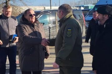 Gheorghe Flutur reia demersurile la autoritățile din Cernăuți pentru a scurta timpii de așteptare în Vama Siret