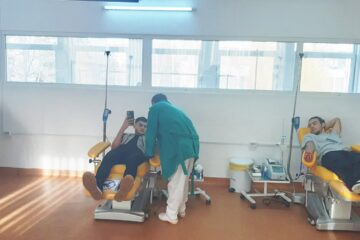 Liga donatorilor de sânge, coordonată de prof. Bogdan Dumitriu de la Colegiul “Mihai Băcescu” din Fălticeni, într-o nouă acțiune umanitară