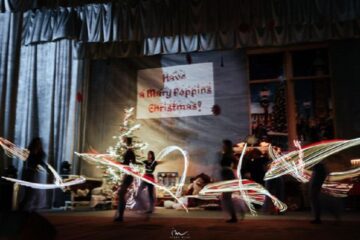 Spectacolul de Crăciun al Colegiului „Petru Rareș”, sub semnul generozității și optimismului