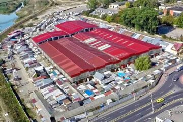 Bazarul Sucevei a fost racordat la sistemul centralizat de termoficare al orașului și se fac probe de căldură