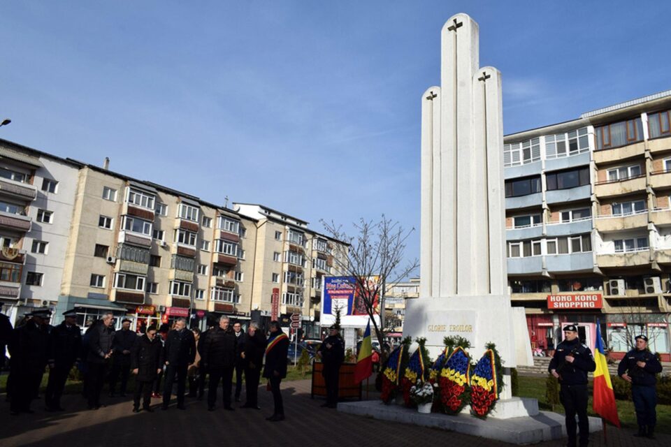 Comemorarea eroilor martiri ai Revoluției din 1989, la Fălticeni