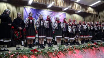 Spectacolul „Sfânta seară de Crăciun”, la Poiana Stampei