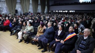Spectacolul „Sfânta seară de Crăciun”, la Poiana Stampei