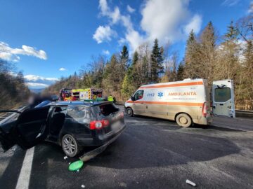 Un autoturism a intrat pe contrasens, cauza accidentului cu opt răniți din pădurea de la Ilișești