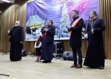 Spectacolul „Sfânta seară de Crăciun”, la Poiana Stampei