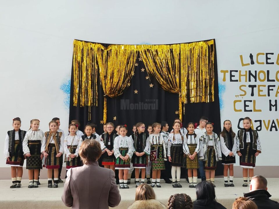 Festivalul de datini și obiceiuri de iarnă „După datina străbună”, la Cajvana