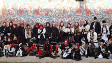 Pe 1 ianuarie, Mănăstirea Moldovița și-a deschis porțile pentru urători