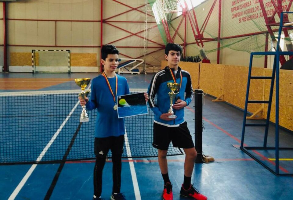 Karlo Piticaru și Alex Fina, finaliștii categoriei de vârstă băieți 14 ani