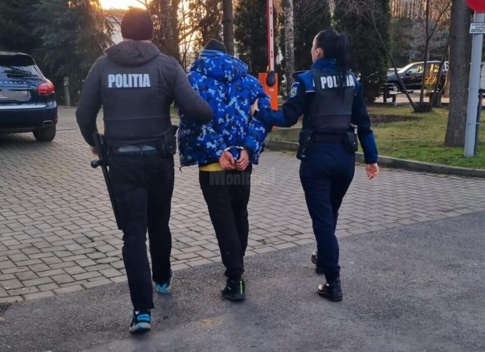 Bărbatul care antrena câinii cu ajutorul iepurilor