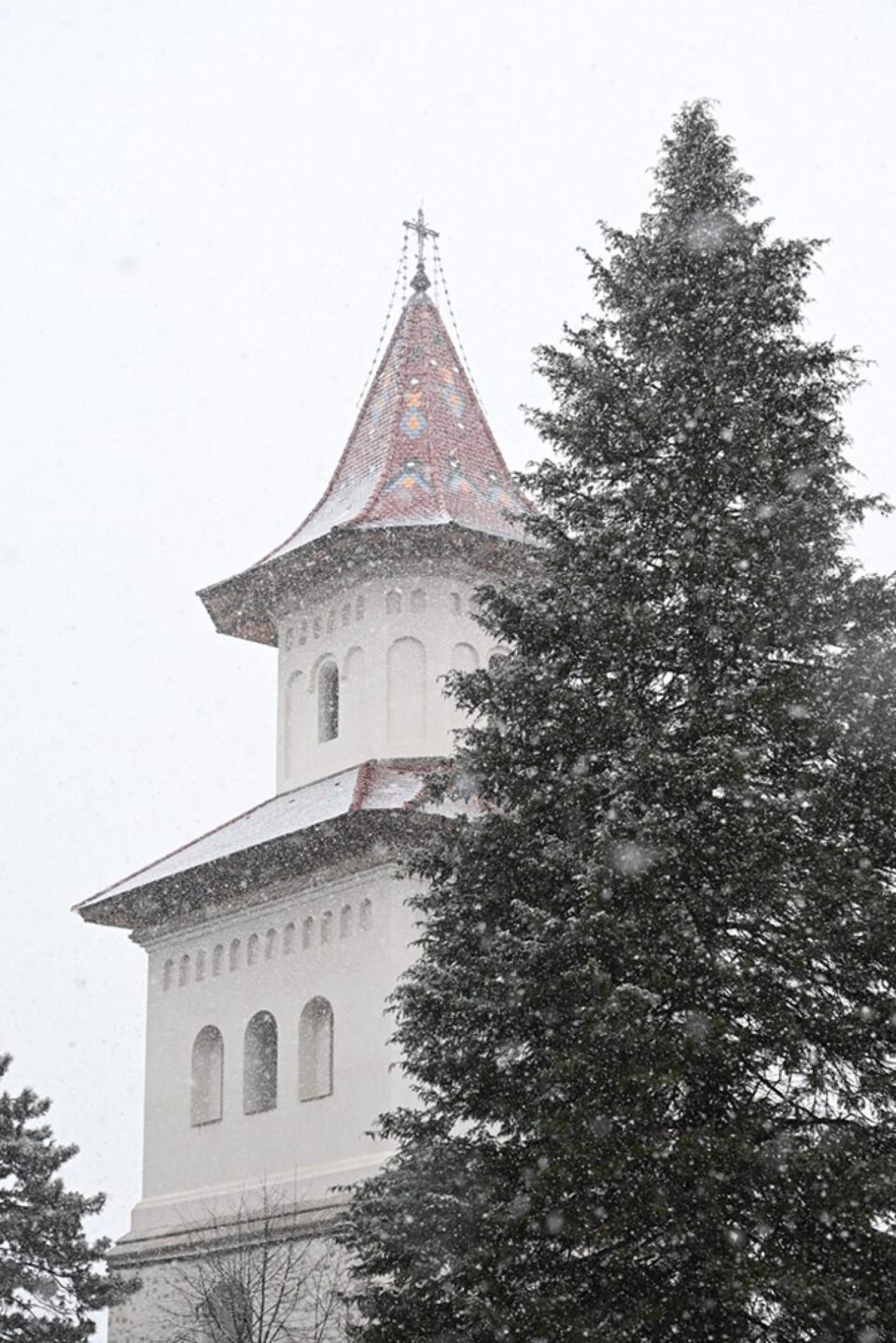 Pe 24 ianuarie, la ora 12:00, vor fi trase clopotele timp de un minut în toate unitățile de cult din județ Pe 24 ianuarie, la ora 12:00, vor fi trase clopotele timp de un minut în toate unitățile de cult din județ