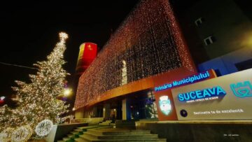 Iluminatul ornamental din Suceava, pentru sărbătorile de iarnă, oprit de astăzi