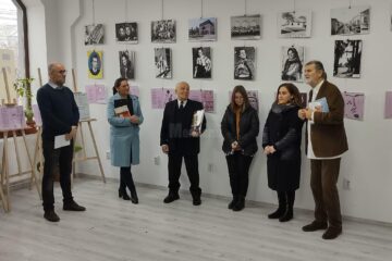 Maestrul Mihai Pânzaru-PIM, sărbătorit la împlinirea vârstei de 77 de ani în cadrul expoziției „Artă la Unison”