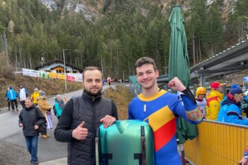 Antrenorul Stefan Musei alaturi de sportivul sau