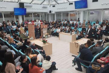 Proiecția filmului „Eminescu și Cernauții”, la Colegiul Petru Rareș