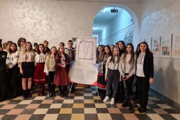 Unirea Principatelor Române a fost sărbătorită la Colegiul „E. Hurmuzachi” Rădăuți (9)