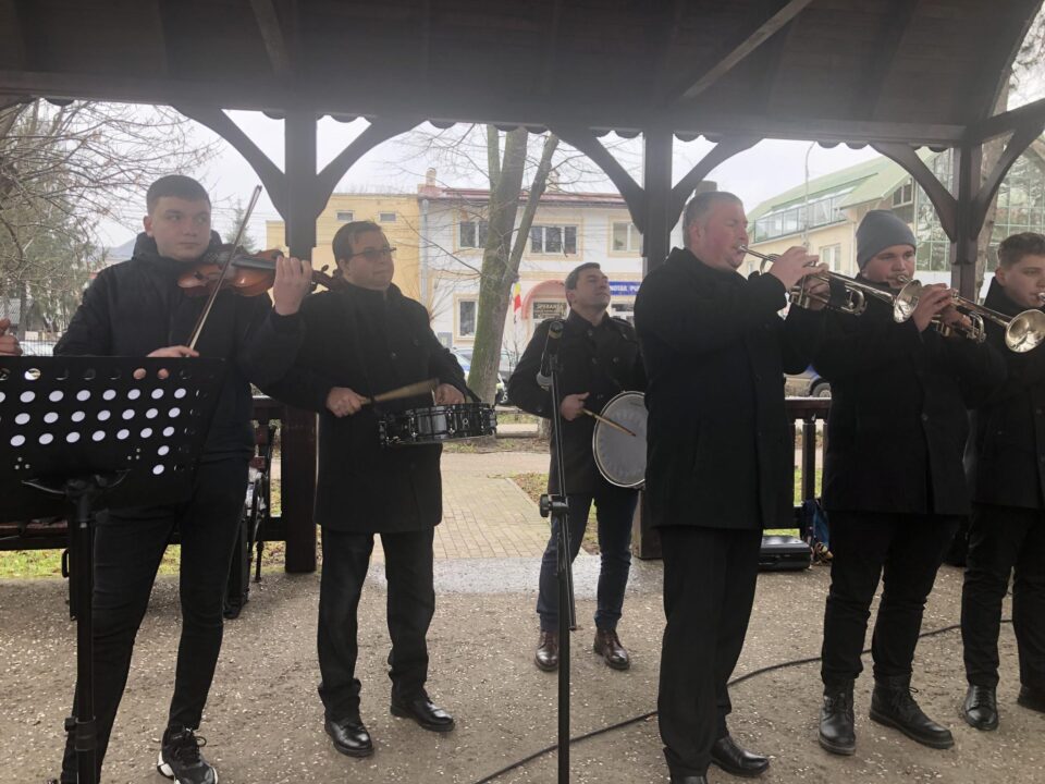 Unirea Principatelor Române, celebrată în centrul municipiului Rădăuți