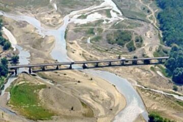 Noul pod peste râul Moldova ar urma să fie construit la Cornu Luncii, în aval de cel existent