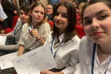 Premiul II pentru elevii suceveni