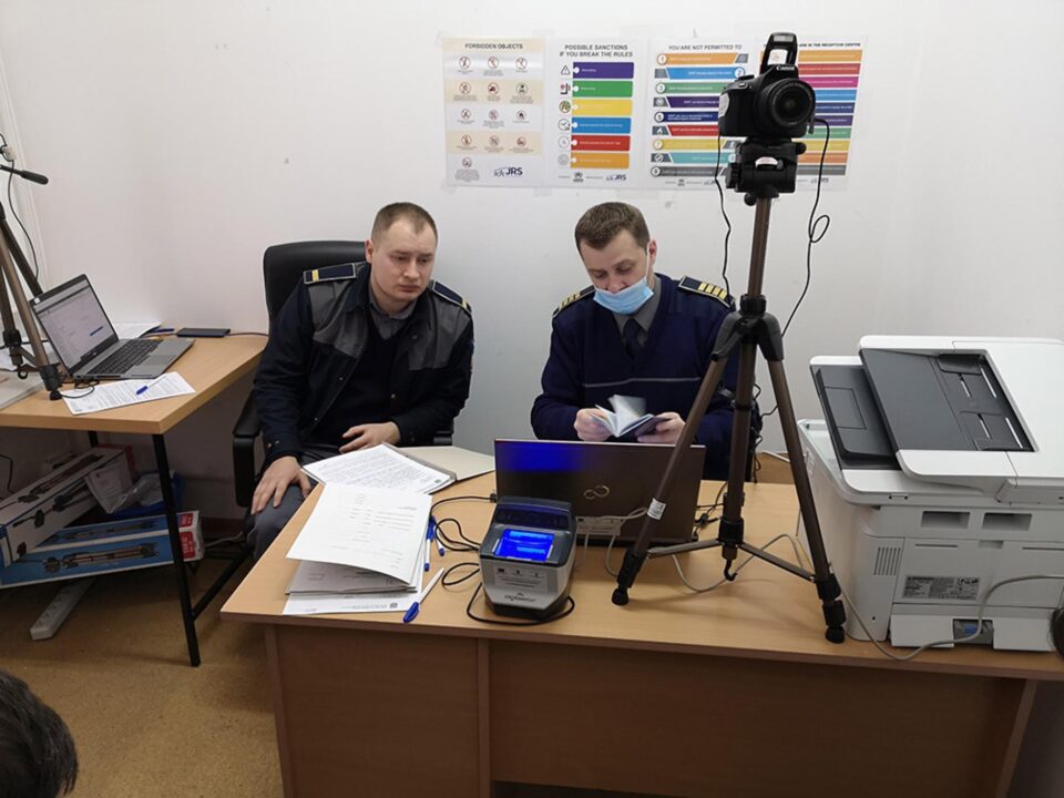 Peste 4.000 de cereri de azil înregistrate la Centrul de Refugiați din Rădăuți în anul 2022 Peste 4.000 de cereri de azil înregistrate la Centrul de Refugiați din Rădăuți în anul 2022