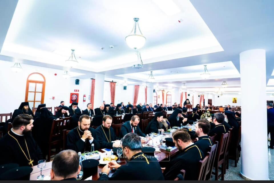 Ședința Adunării Eparhiale a Arhiepiscopiei Sucevei și Rădăuților 4